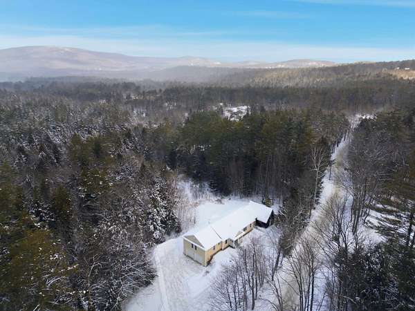 4.9 Acres of Residential Land with Home for Sale in Plymouth, New Hampshire