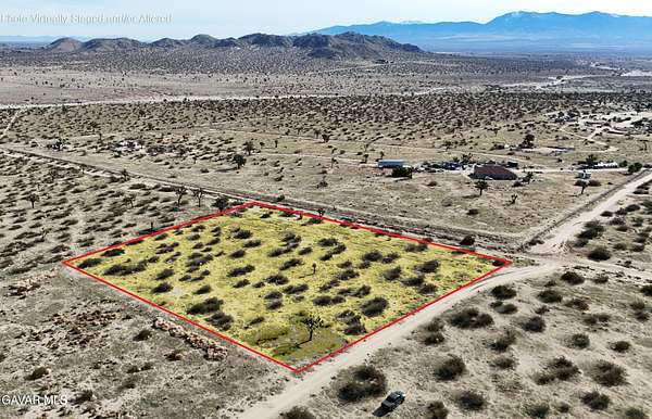 2.5 Acres of Land for Sale in Palmdale, California