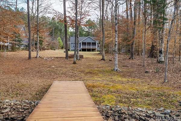 2.31 Acres of Residential Land with Home for Sale in Bracey, Virginia