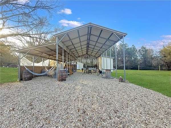 7.7 Acres of Residential Land for Sale in Bogalusa, Louisiana