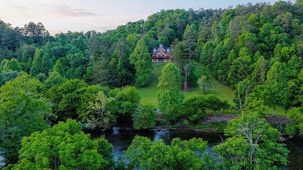 6 Acres of Land with Home for Sale in Mineral Bluff, Georgia