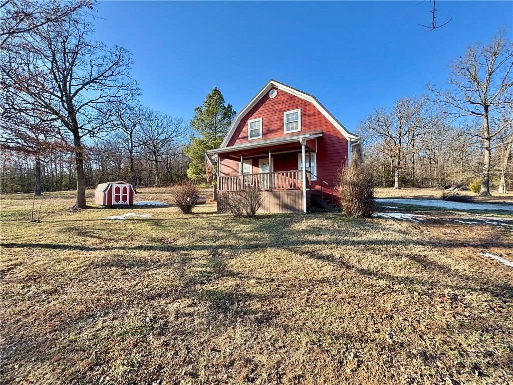 16 Acres of Land with Home for Lease in Huntsville, Arkansas