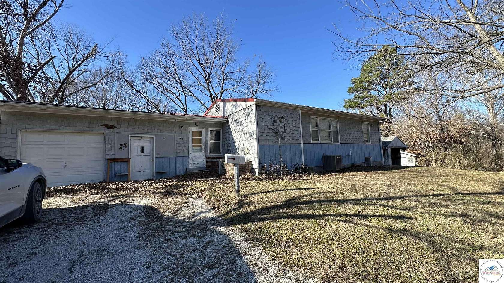 2 Acres of Residential Land with Home for Sale in Clinton, Missouri