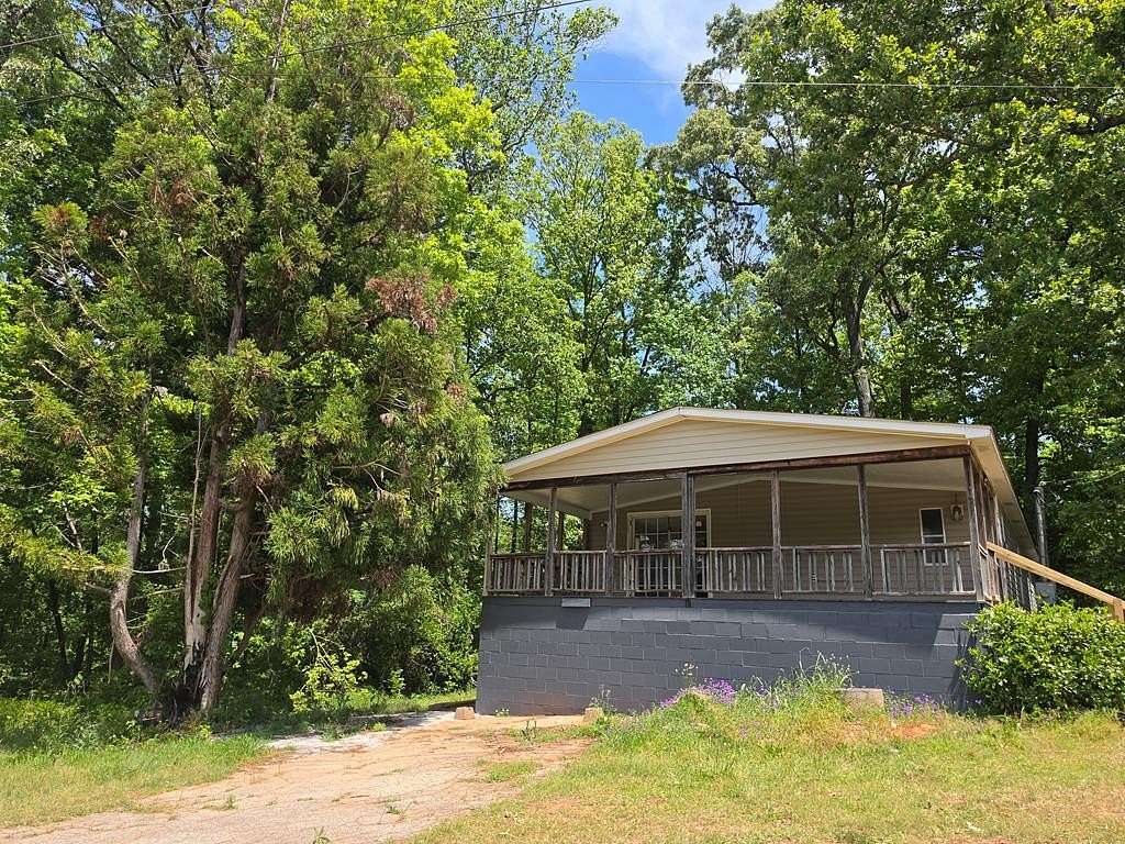 2 Acres of Land with Home for Sale in Cataula, Georgia