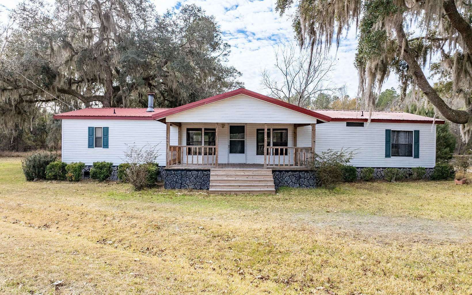 6 Acres of Residential Land with Home for Sale in Lake City, Florida