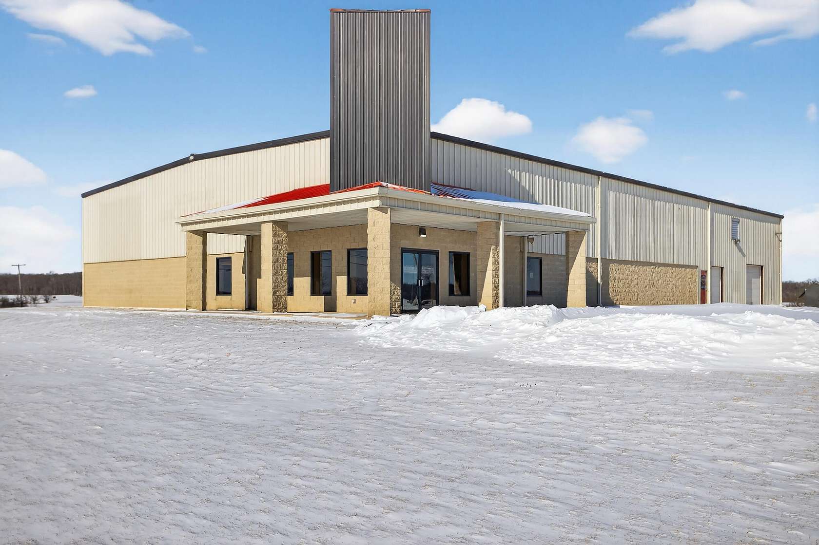 21.5 Acres of Improved Commercial Land for Sale in Tecumseh, Michigan