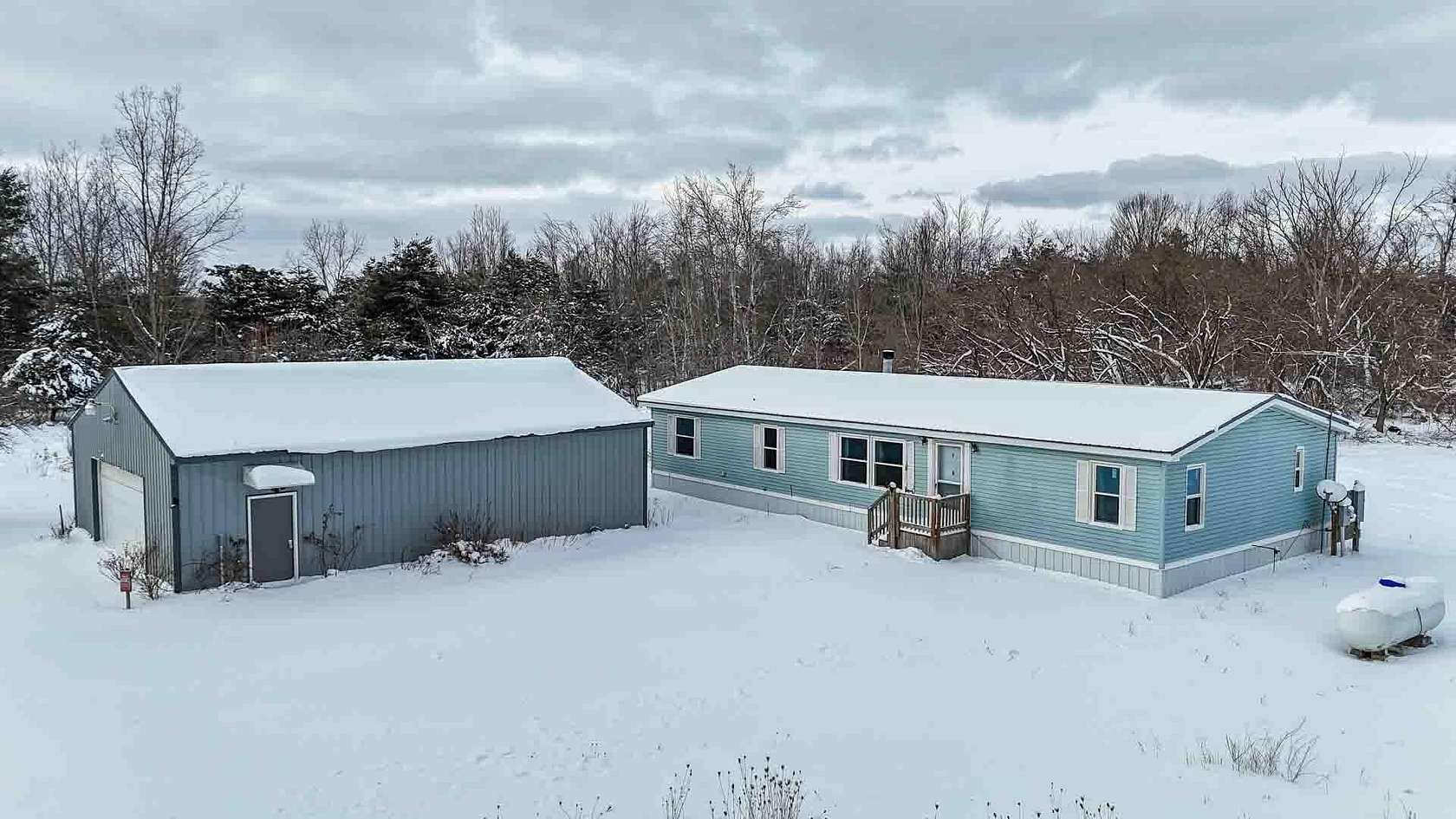 7 Acres of Residential Land with Home for Sale in Rodney, Michigan