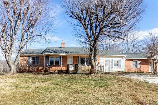 1.63 Acres of Land with Home for Sale in Appomattox, Virginia