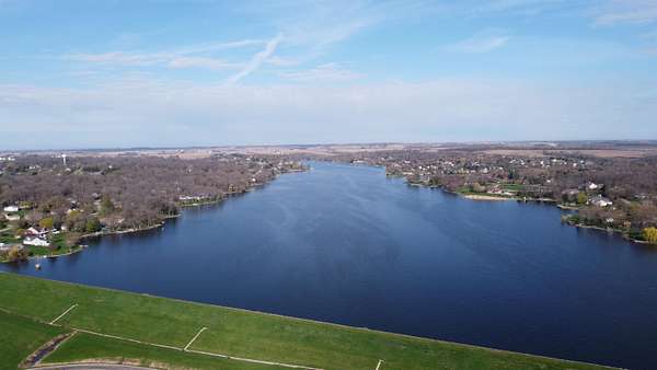 0.43 Acres of Land for Sale in Lake Summerset, Illinois