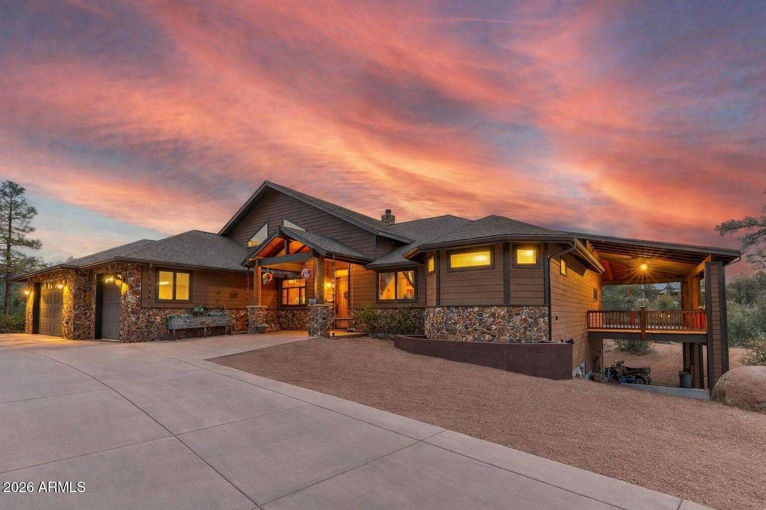 2.1 Acres of Residential Land with Home for Sale in Payson, Arizona