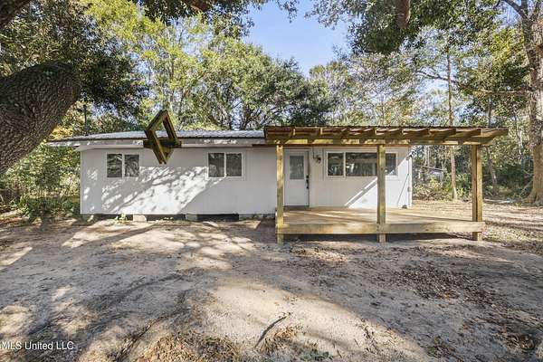 2.12 Acres of Residential Land with Home for Sale in Vancleave, Mississippi