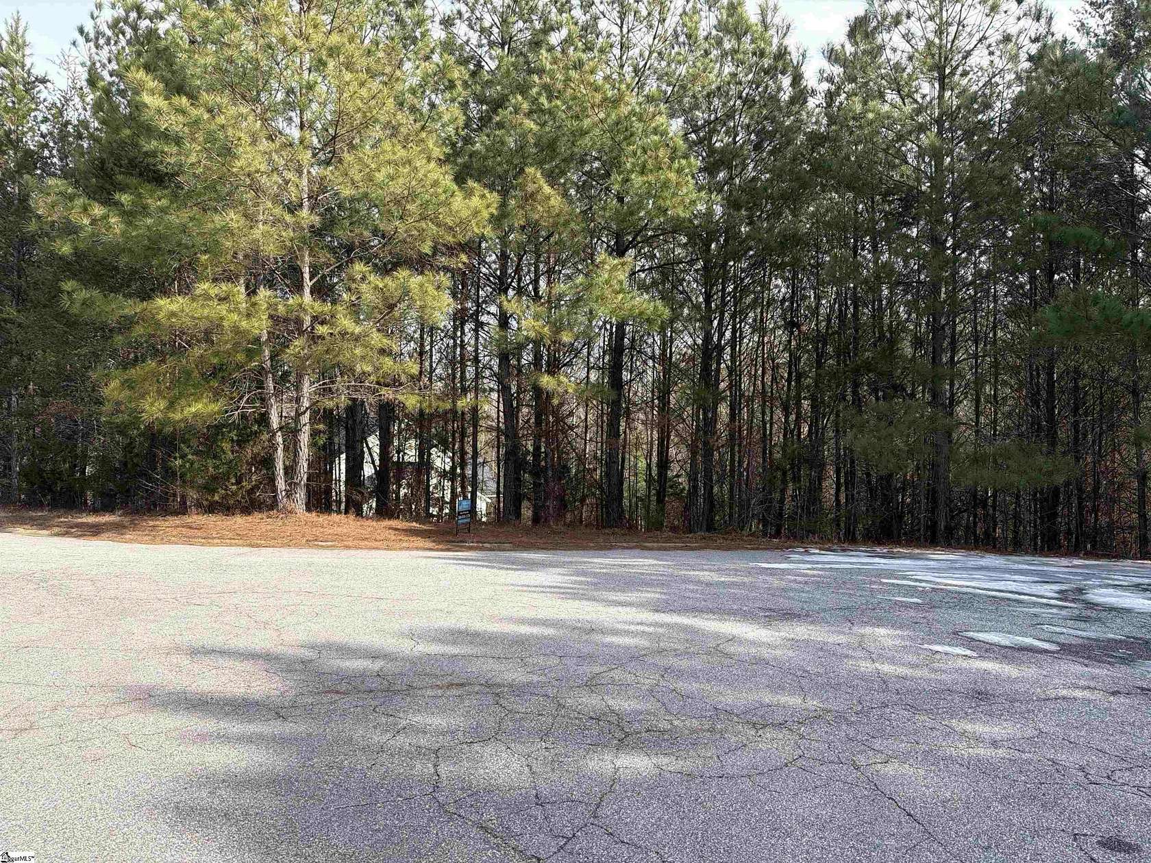 1.34 Acres of Residential Land for Sale in Roebuck, South Carolina