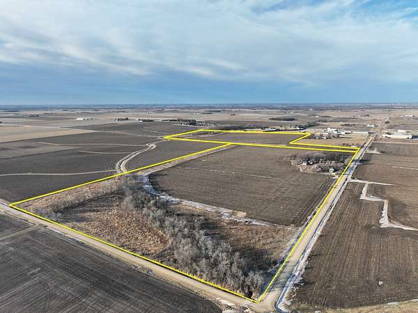 137 Acres of Recreational Land & Farm for Auction in New Hampton, Iowa