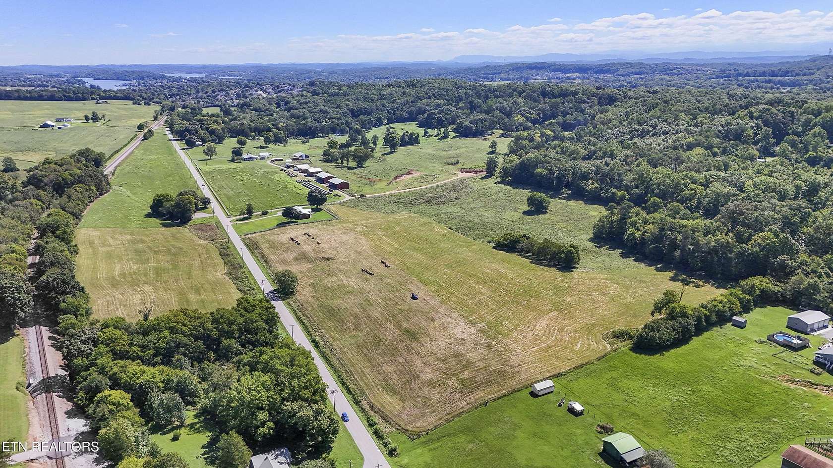 5 Acres of Residential Land for Sale in Lenoir City, Tennessee