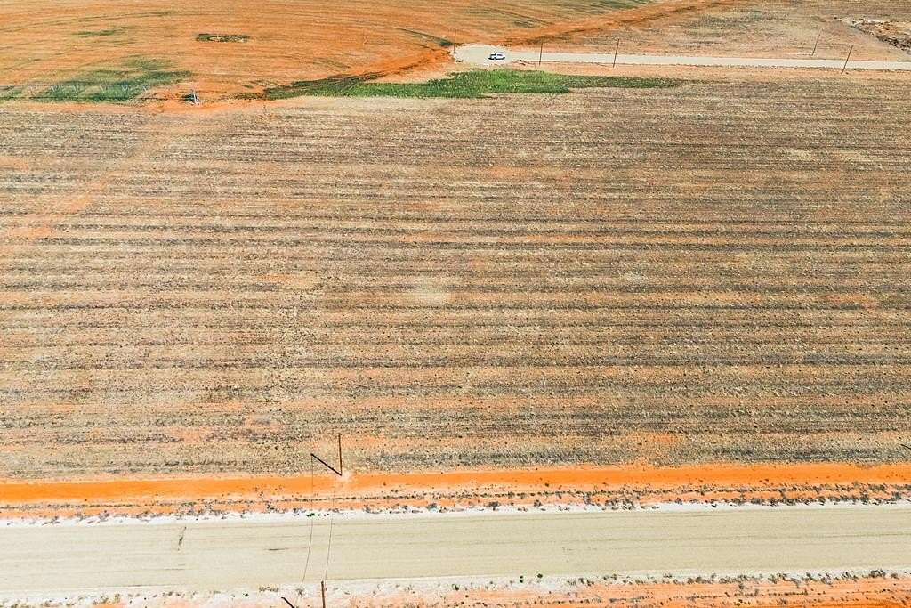 1.17 Acres of Residential Land for Sale in Seminole, Texas