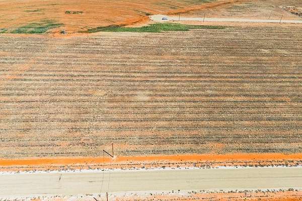 1.17 Acres of Residential Land for Sale in Seminole, Texas