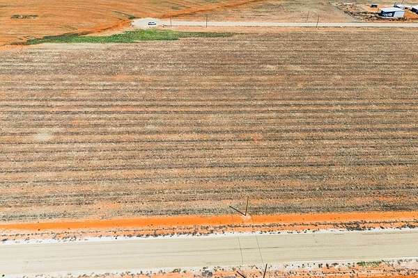 1.17 Acres of Residential Land for Sale in Seminole, Texas