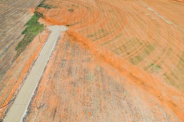 1.17 Acres of Residential Land for Sale in Seminole, Texas