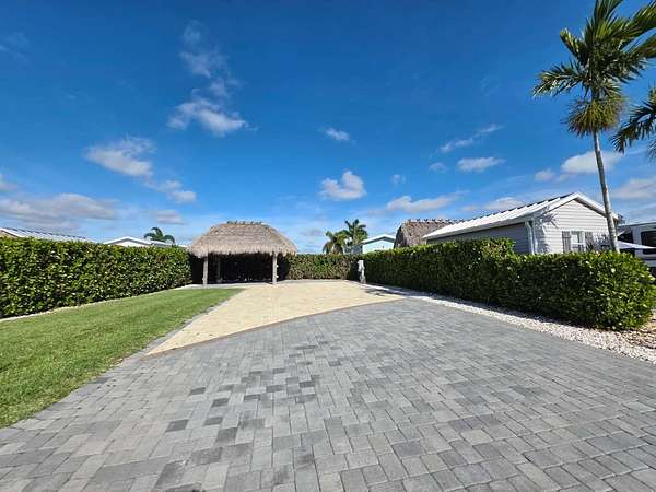 0.08 Acres of Land for Sale in Okeechobee, Florida