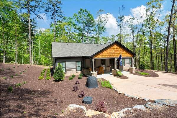 1.75 Acres of Residential Land with Home for Sale in Salem, South Carolina