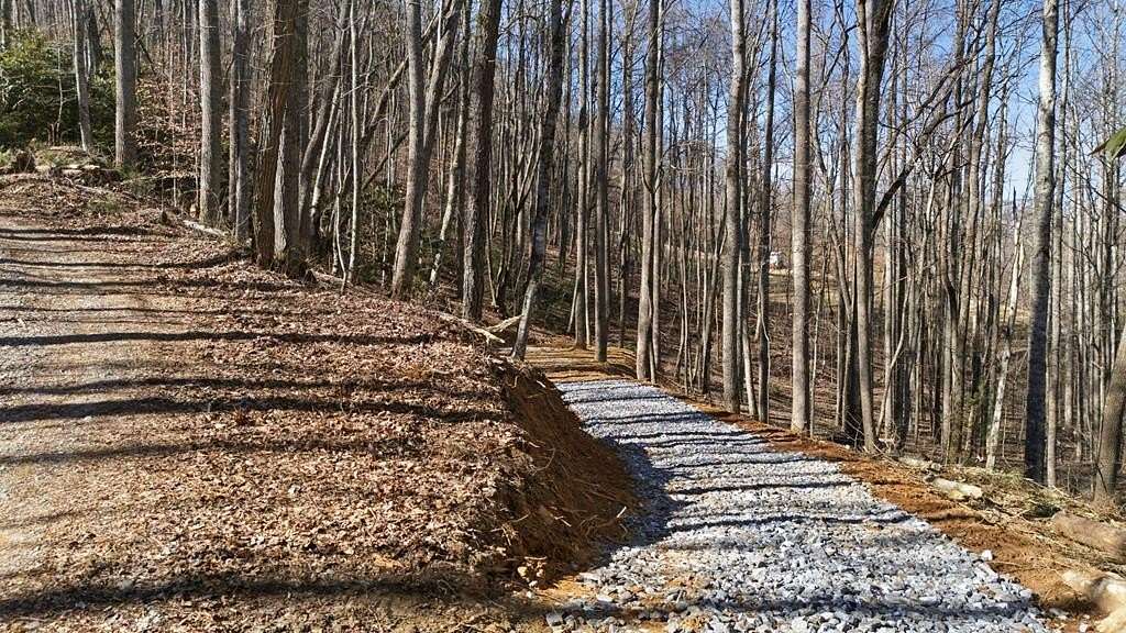 1 Acre of Residential Land for Sale in Franklin, North Carolina