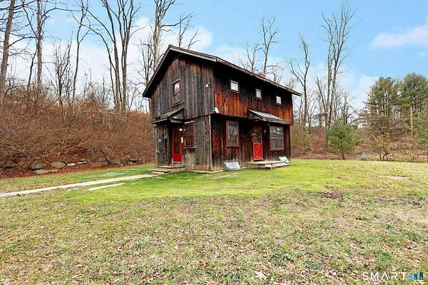 2 Acres of Residential Land with Home for Lease in Redding, Connecticut