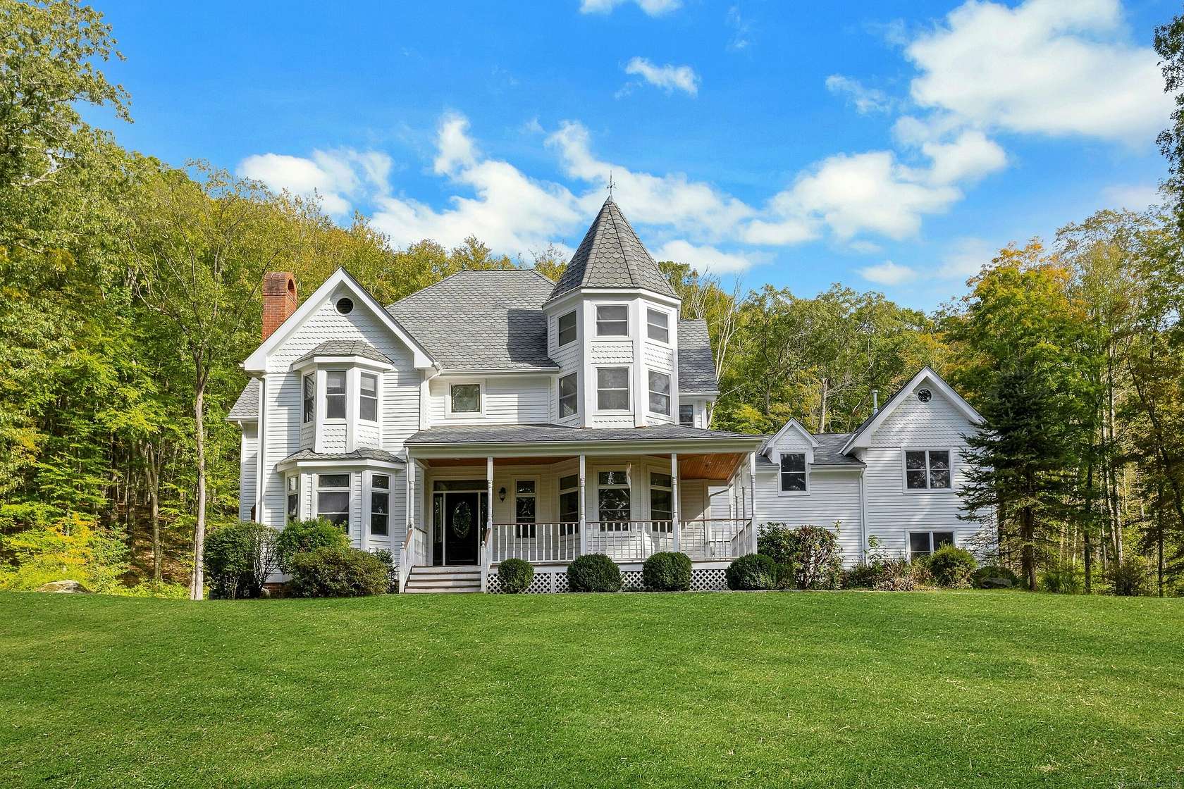 3 Acres of Land with Home for Lease in Easton, Connecticut