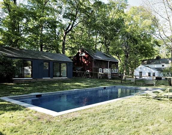 3.42 Acres of Residential Land with Home for Lease in Roxbury, Connecticut