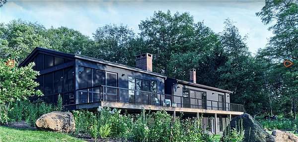 9 Acres of Residential Land with Home for Lease in Warren, Connecticut