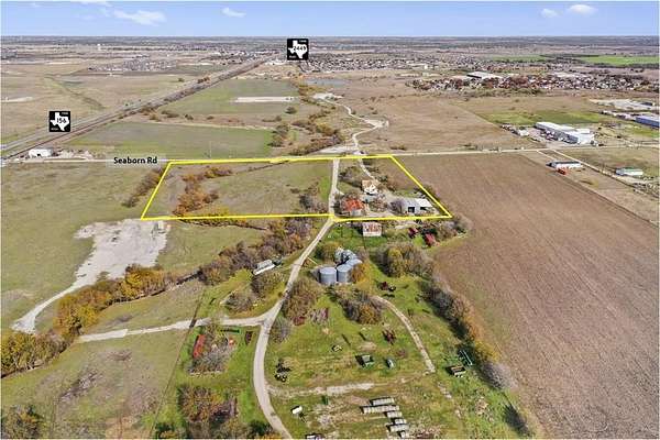 9.18 Acres of Commercial Land for Sale in Ponder, Texas