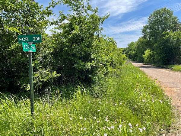 1 Acre of Residential Land for Sale in Oakwood, Texas