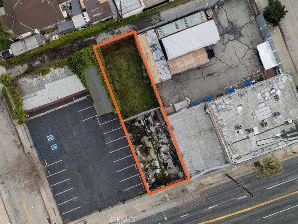 0.09 Acres of Commercial Land for Sale in Los Angeles, California