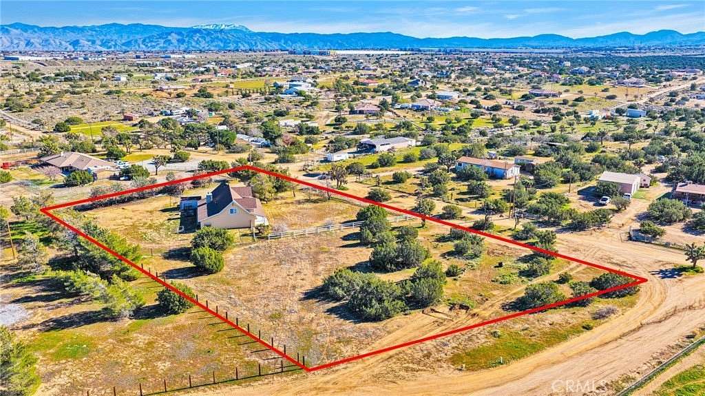 2 Acres of Land with Home for Sale in Oak Hills, California
