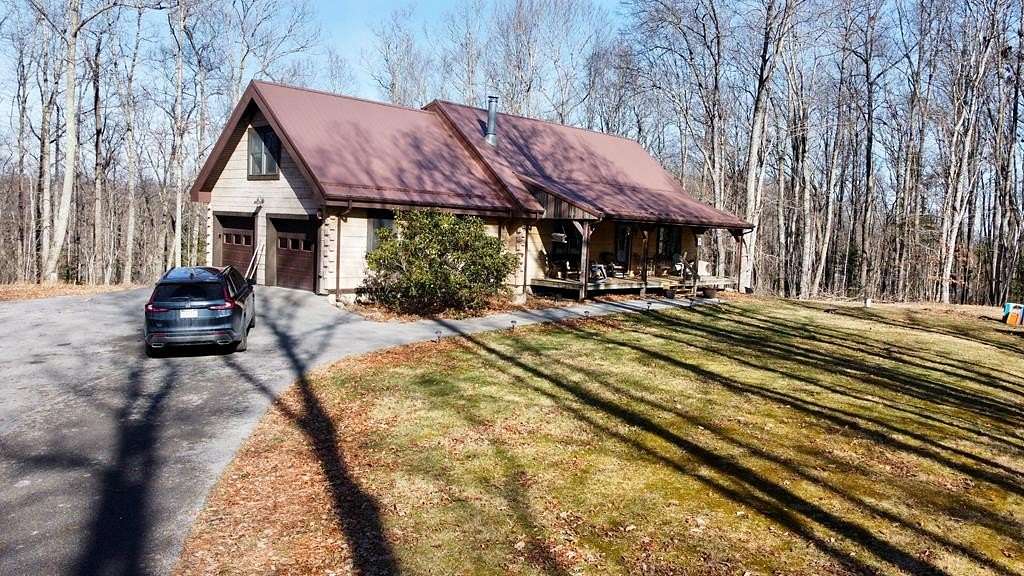 17.8 Acres of Land with Home for Sale in Camp Creek, West Virginia