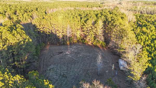 6 Acres of Residential Land for Sale in Waverly, Alabama