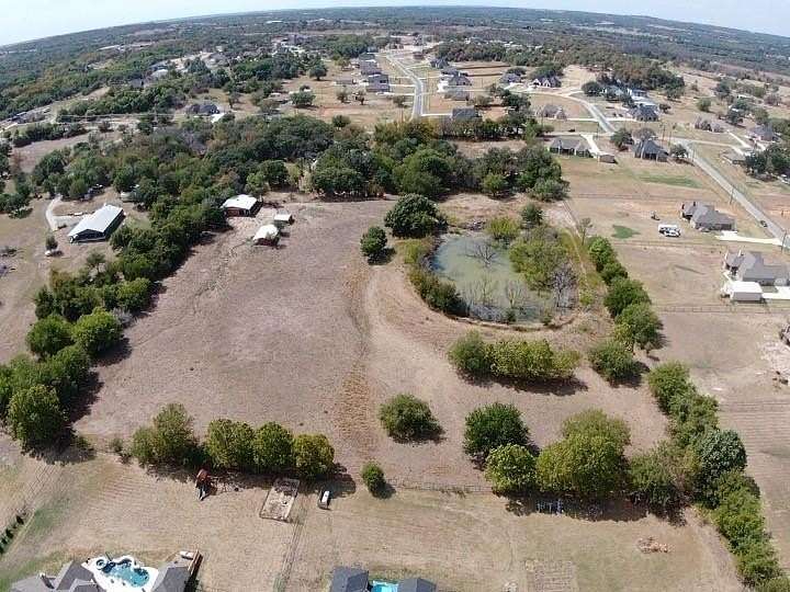 5.72 Acres of Residential Land for Sale in Springtown, Texas