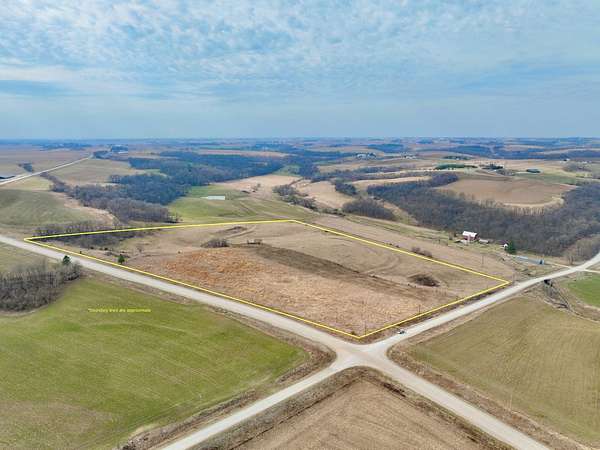 31.1 Acres of Land for Sale in Decorah, Iowa