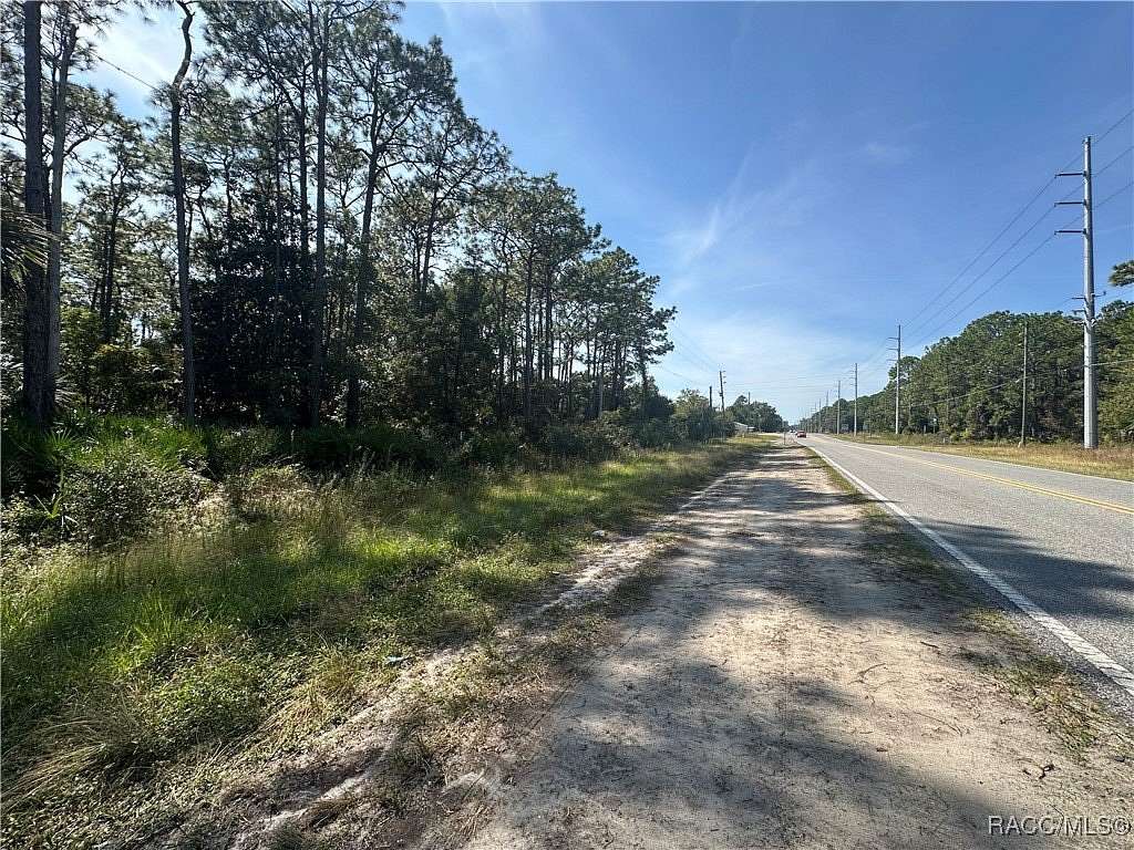 2.63 Acres of Commercial Land for Sale in Homosassa, Florida