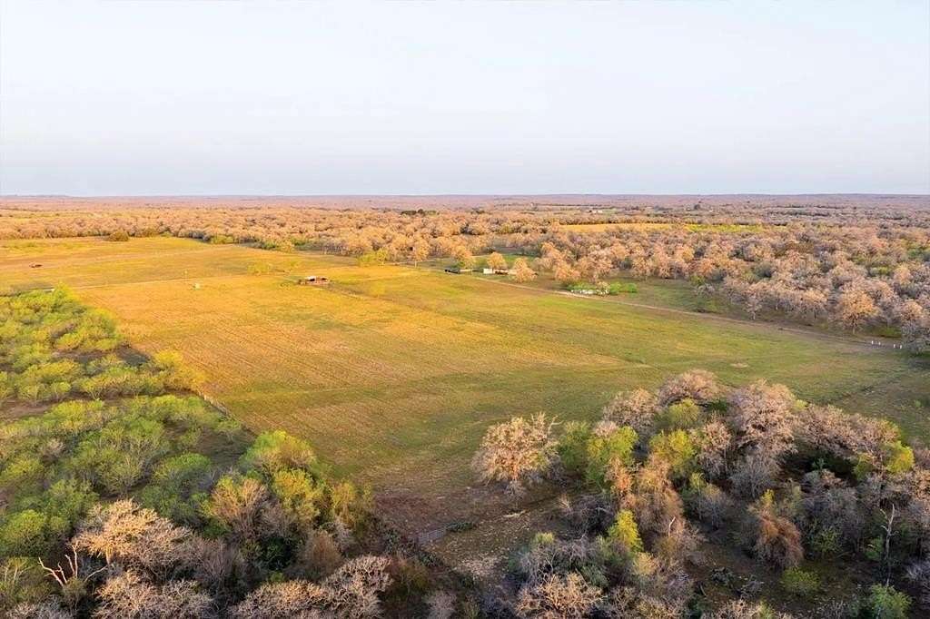 16.5 Acres of Land for Sale in Seguin, Texas