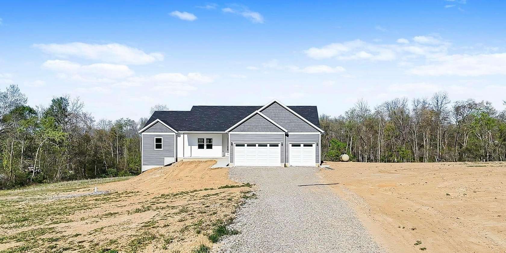 6.82 Acres of Land with Home for Sale in Hopewell, Ohio