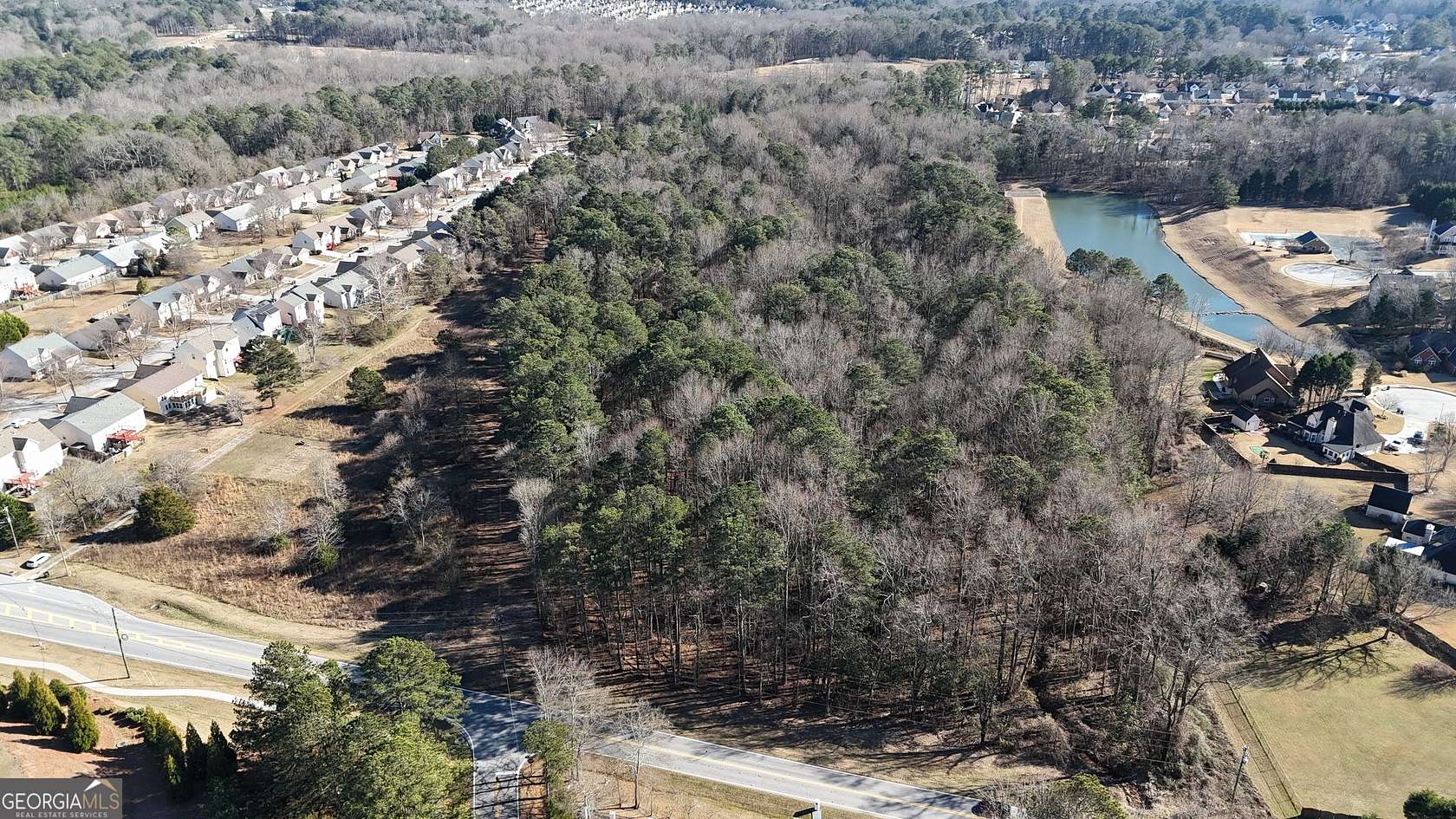 9 Acres of Residential Land for Sale in Loganville, Georgia