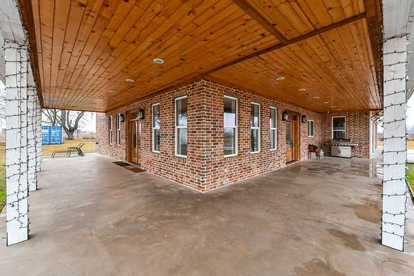 14.5 Acres of Improved Mixed-Use Land for Sale in Taylor, Texas