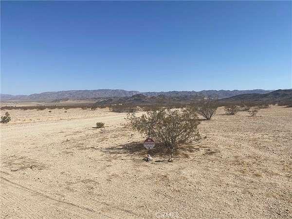 2.28 Acres of Land for Sale in Joshua Tree, California