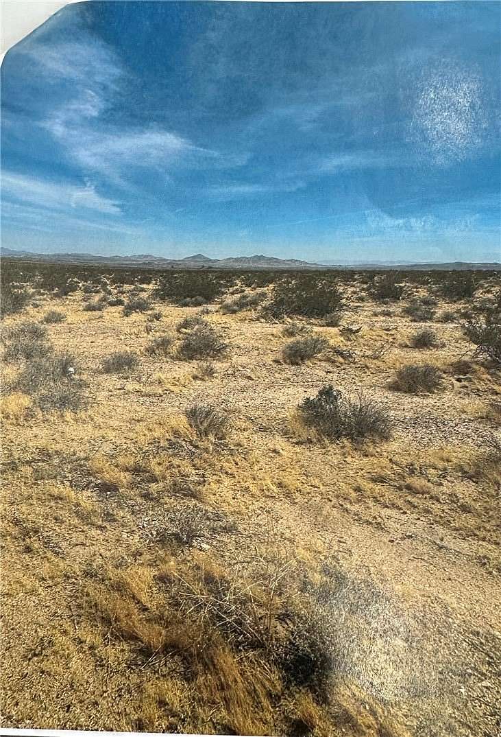 5 Acres of Land for Sale in Helendale, California
