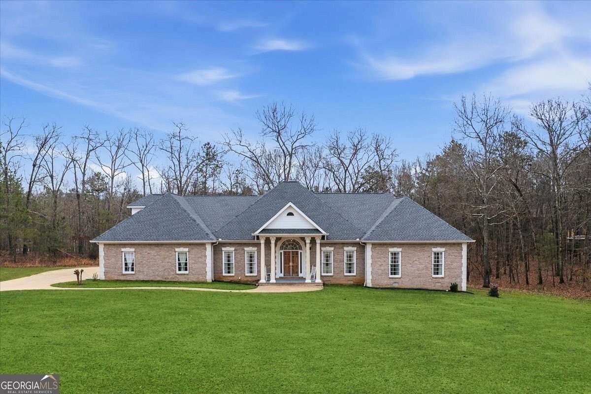 1.78 Acres of Residential Land with Home for Sale in Rome, Georgia