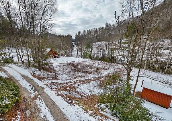 Residential Land for Sale in Robbinsville, North Carolina