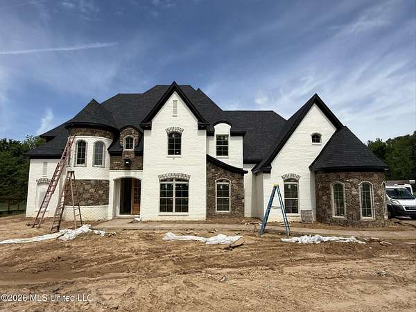 1.5 Acres of Land with Home for Sale in Olive Branch, Mississippi