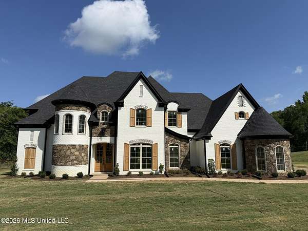 1.5 Acres of Land with Home for Sale in Olive Branch, Mississippi