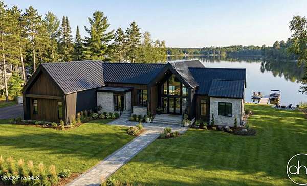 3.6 Acres of Residential Land with Home for Sale in Sneads Ferry, North Carolina