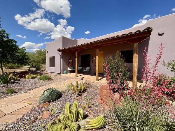 1.59 Acres of Residential Land with Home for Sale in Cornville, Arizona